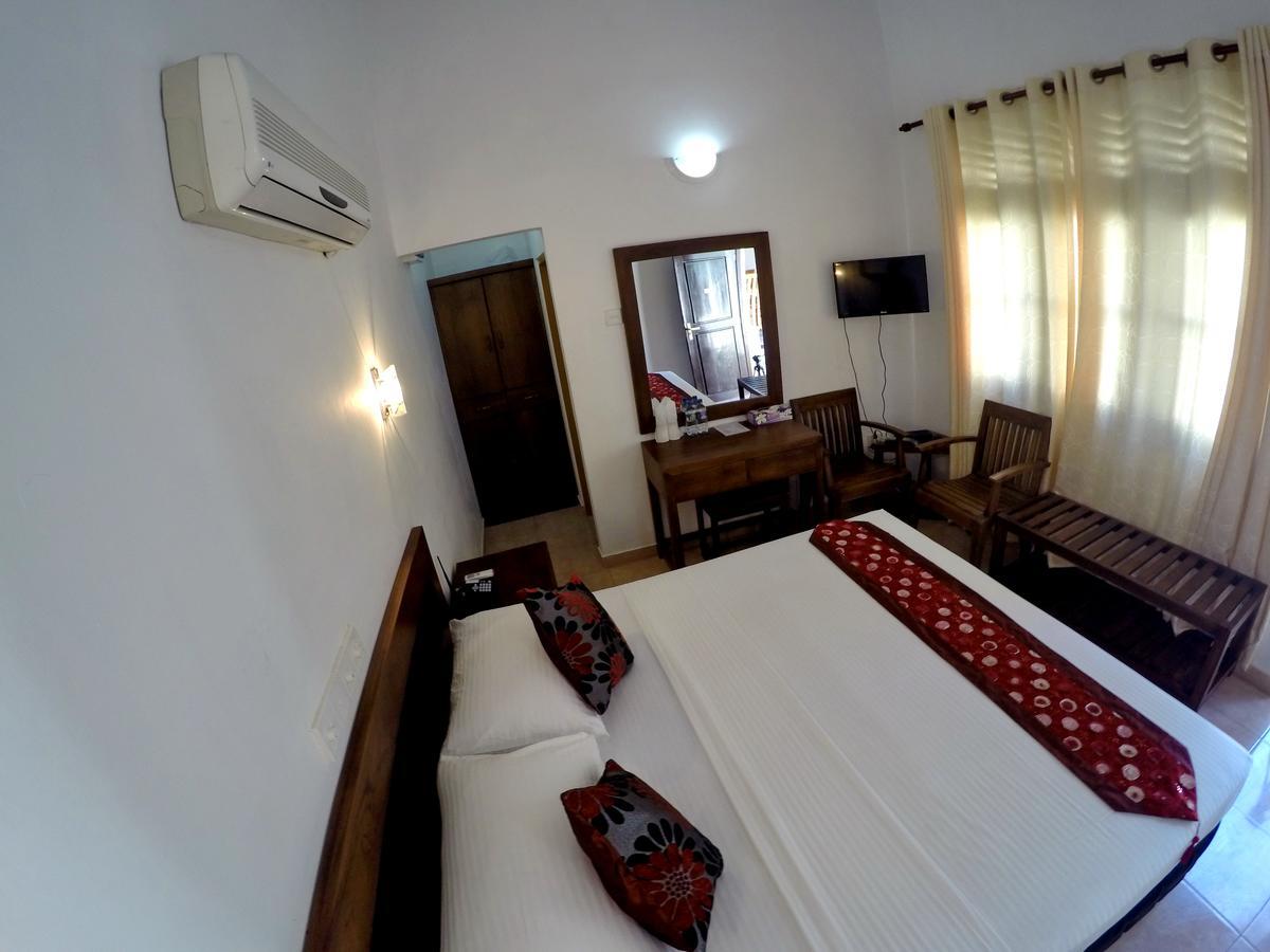 Ramon Beach Resort Ambalangoda  Ngoại thất bức ảnh