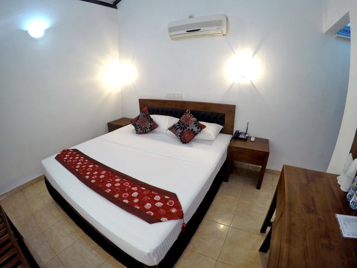 Ramon Beach Resort Ambalangoda  Ngoại thất bức ảnh