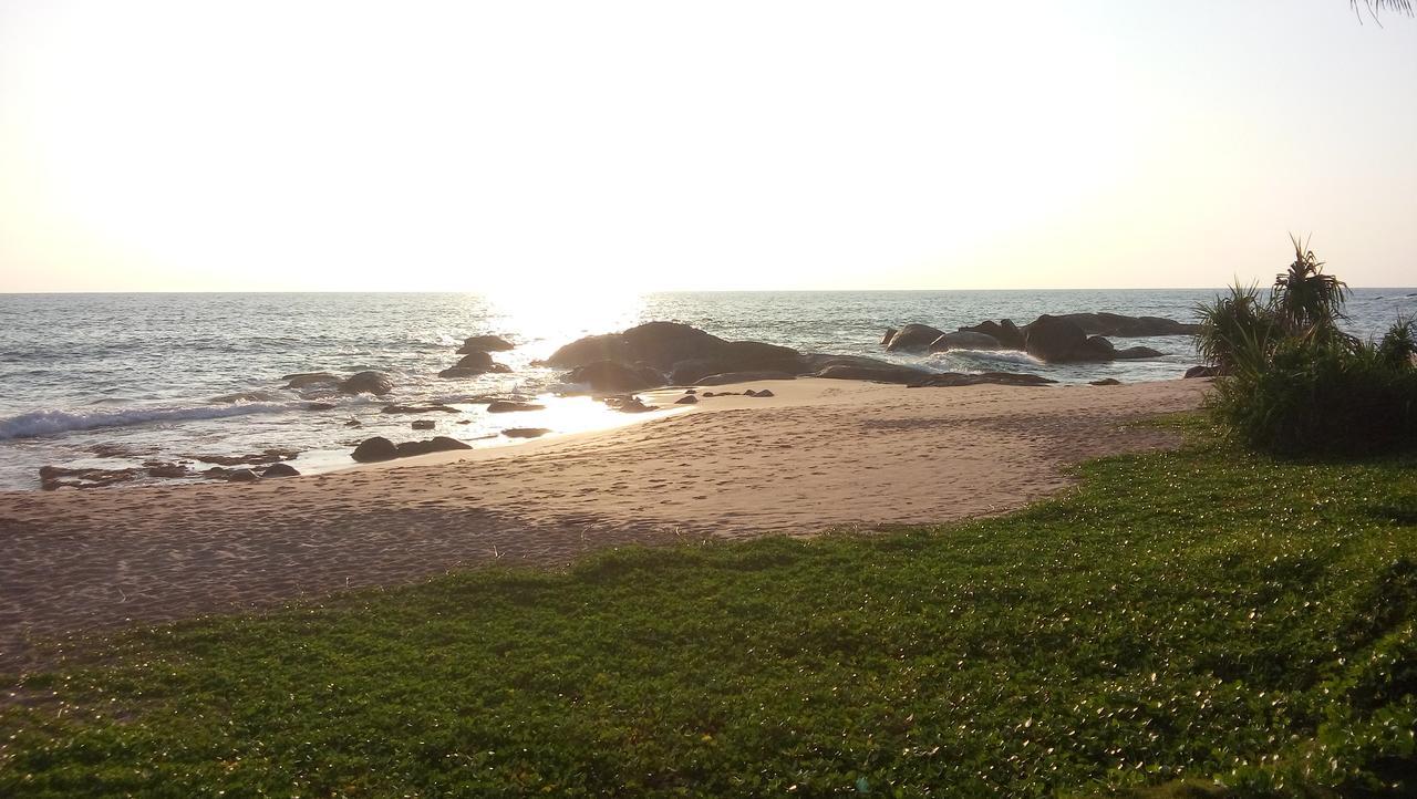 Ramon Beach Resort Ambalangoda  Ngoại thất bức ảnh